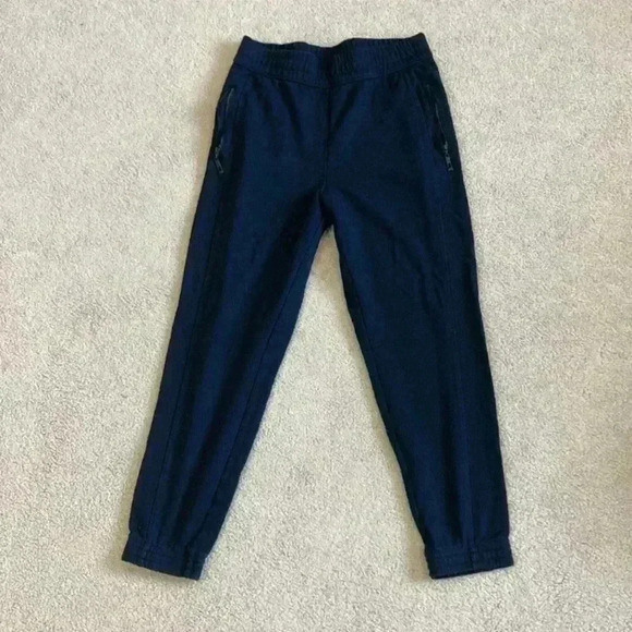 ⭐️ Fabletics black high rise sweatpants in size medium - Picture 1 of 6